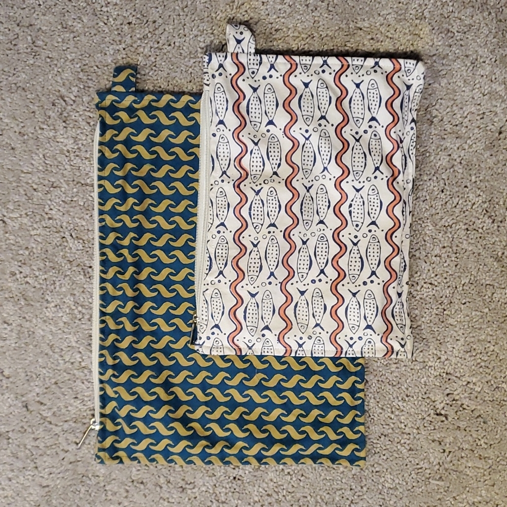 Roller Rabbit Pouch Set